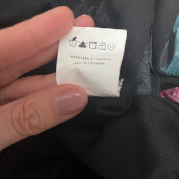 le chateau night out dress or for an occasion ; llong , one shoulder - Picture 4 of 7